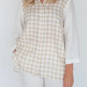 I Linen Herringbone tan & cream size medium NWT European linen buttondown shirt.